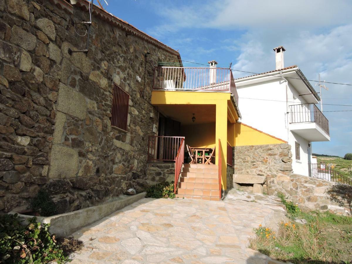 בית הארחה Navasequilla 	Casa Sierra De Gredos מראה חיצוני תמונה