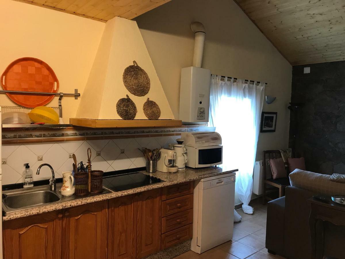בית הארחה Navasequilla 	Casa Sierra De Gredos מראה חיצוני תמונה