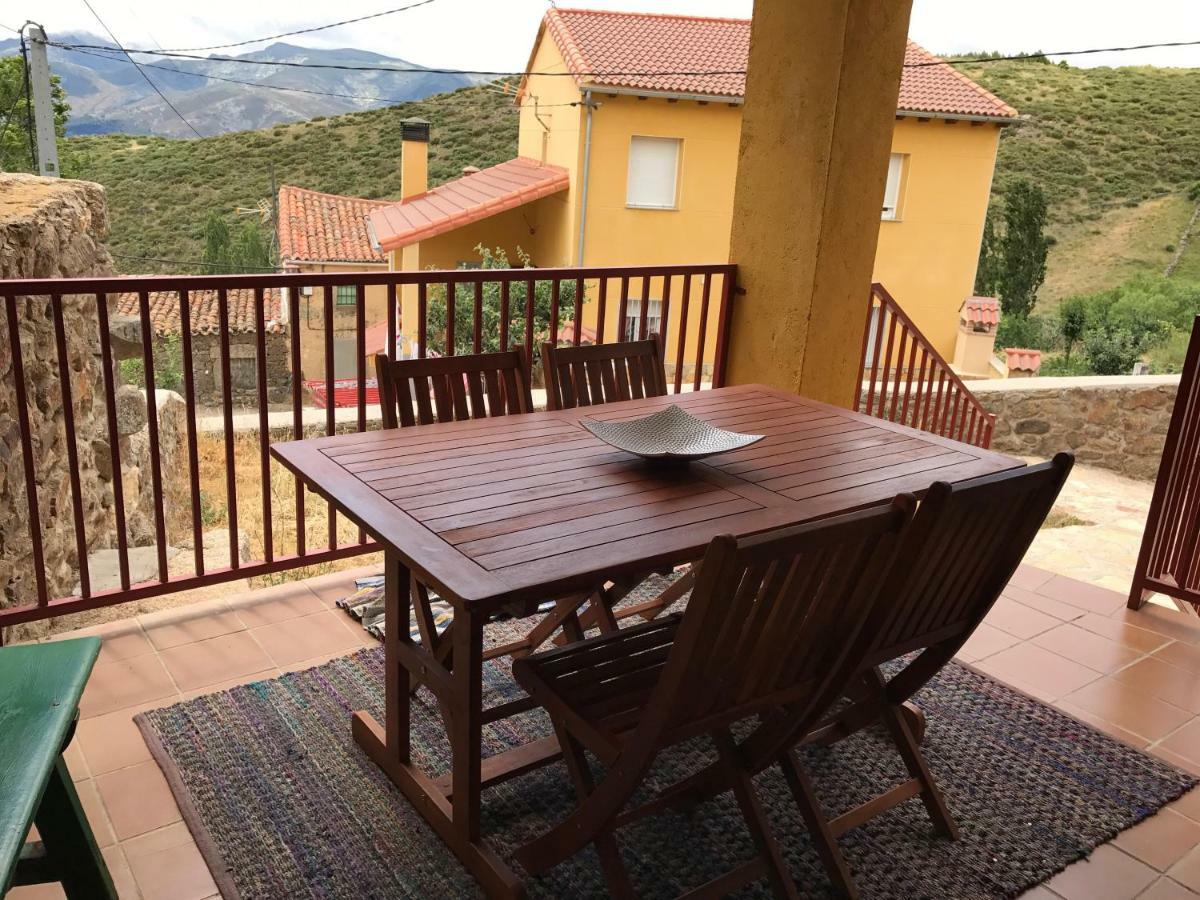 בית הארחה Navasequilla 	Casa Sierra De Gredos מראה חיצוני תמונה
